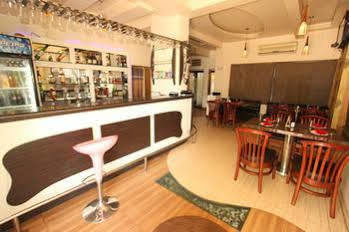 Hotel Saikripa Imperial Daman Exterior foto